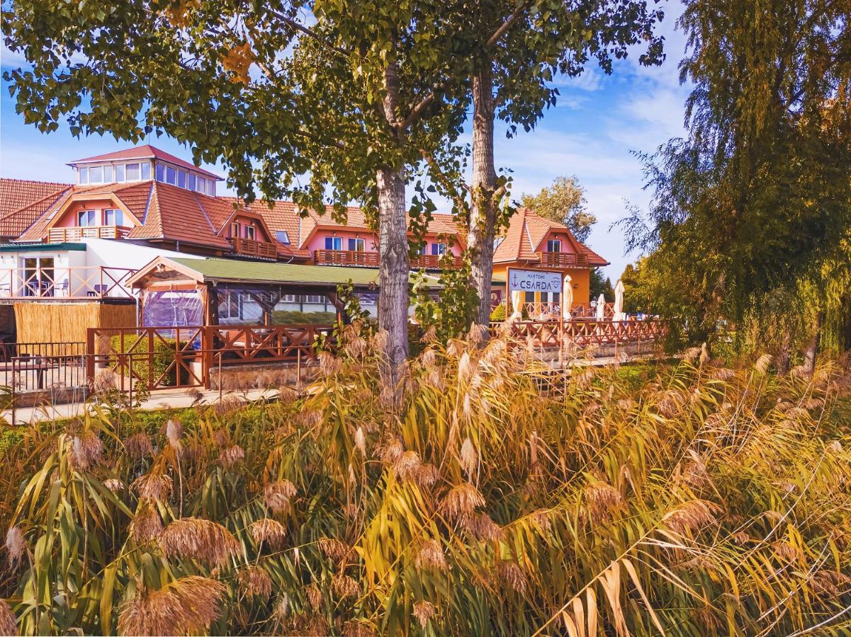 Martoni Resort & Restaurant Szigetszentmarton ภายนอก รูปภาพ