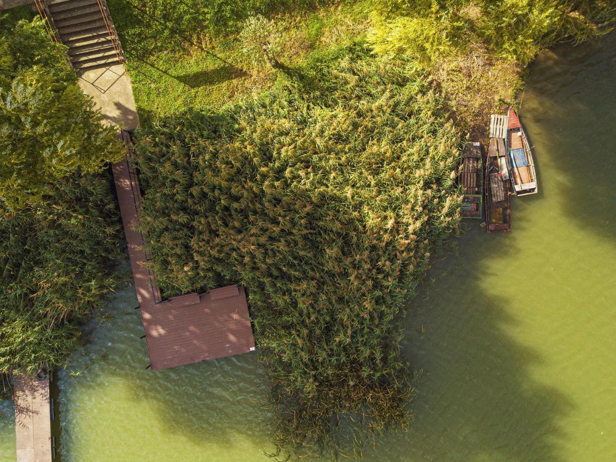 Martoni Resort & Restaurant Szigetszentmarton ภายนอก รูปภาพ